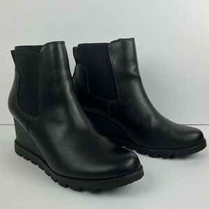 Universal Thread Linda Water Repellant Wedge Pull On Women’s Boots Black Sz 10